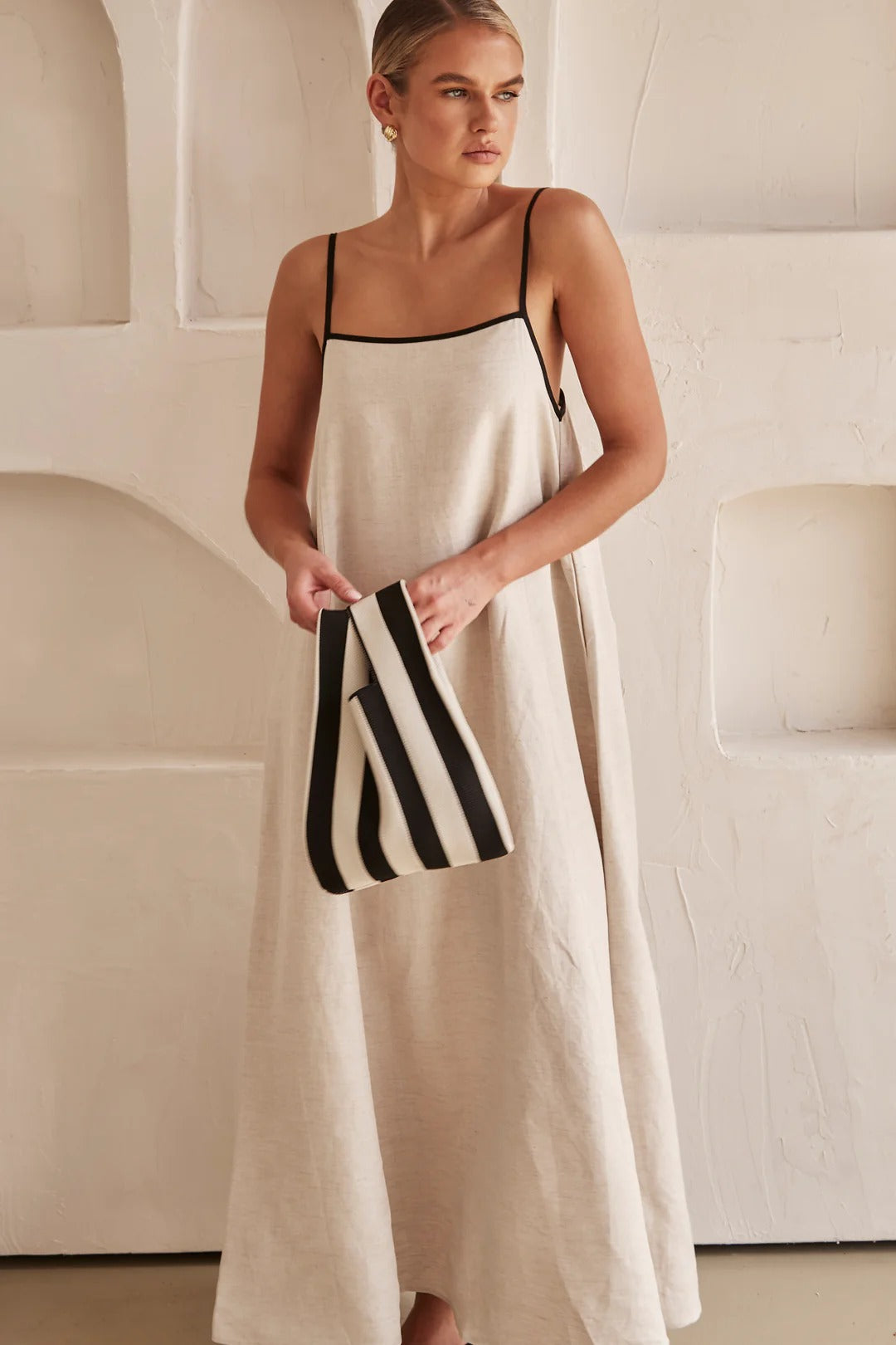 Contrast Linen Maxi Dress